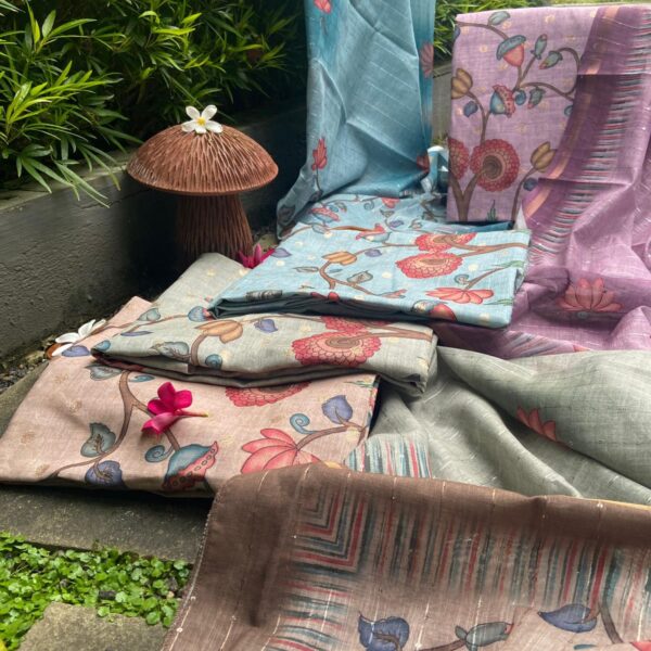 ☘️Presenting Our Beautiful new collection in linen cotton top and Duppatta with Benarasi weaving Kalamkari block prints. Cotton silk bottom