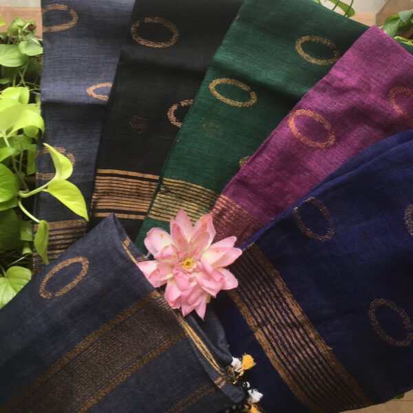 A beautiful collection of Pure linen silk top & Duppatta with stunning Jamdhani hand weaving. No bottom