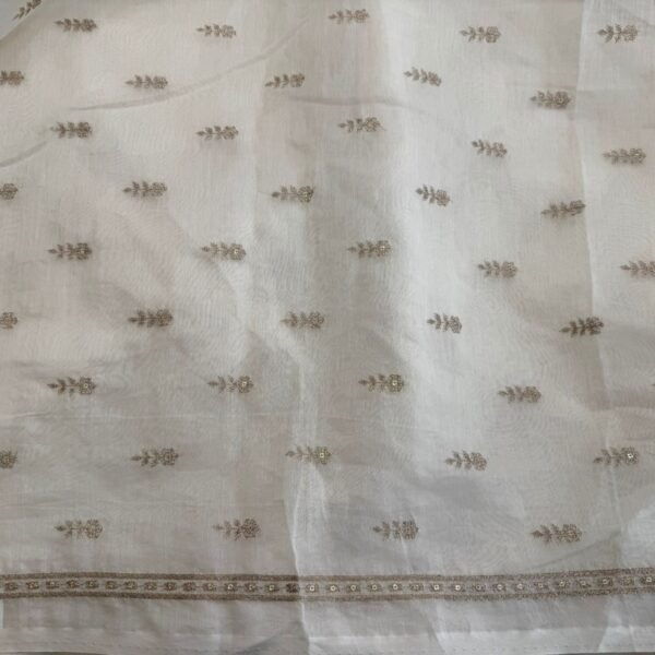 Presenting a beautiful Butter soft Dyeable Malai Chandheri fabric that can be styled as an Aline suit, stylish frocks or sarees!!! Can be cut in meterage as required and dyeable to the color of your choice