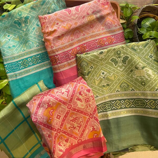 Stunning Pure Maheshwari Silk top & Duppatta with stunning Bandhej block prints & santoon bottom