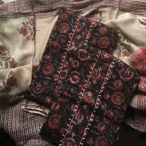 Are you looking out for Beautiful & Unique Designer Cottons to add to your wardrobe ? These Hand block printed Kutch worked cottons are the perfect choice! Pure cotton top with authentic Kutch work (does not need lining ) cotton printed bottom & hand block printed chiffon duppattas