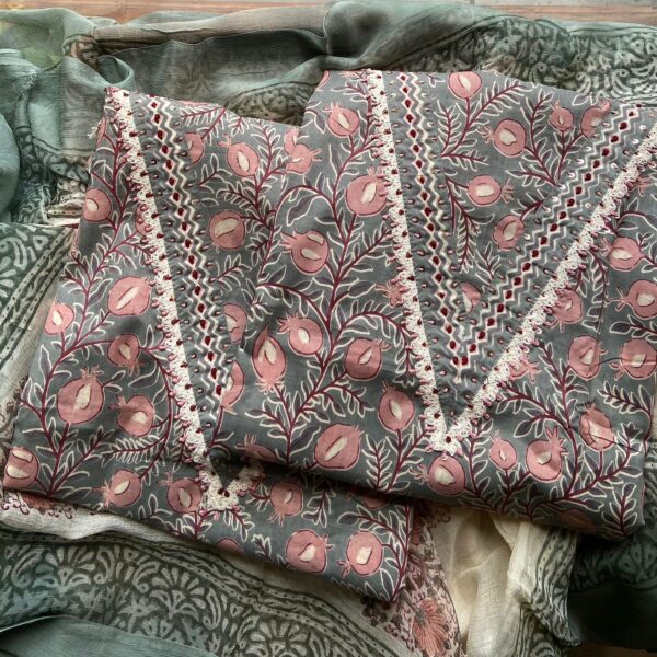 Are you looking out for Beautiful & Unique Designer Cottons to add to your wardrobe ? These Hand block printed Kutch worked cottons are the perfect choice! Pure cotton top with authentic Kutch work (does not need lining ) cotton printed bottom & hand block printed chiffon duppattas