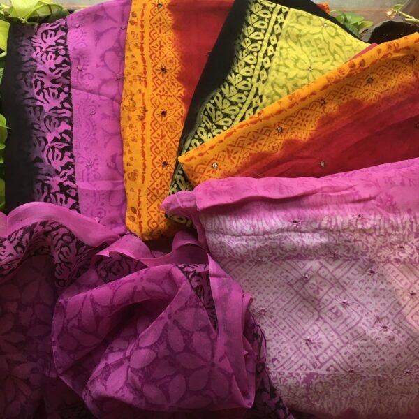 Are you looking out for Beautiful Mirror worked pure Georgette suits to add to your wardrobe ? These suits with beautiful mirror work & ombré dyeing is the perfect choice! Pure georgette top with ombré dyeing & mirror work , cotton printed bottom & georgette Duppatta with mirror work & block prints