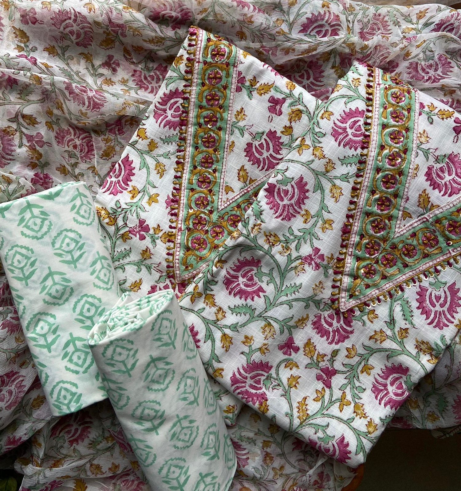 PHOTO-2026-02-24-19-39-41