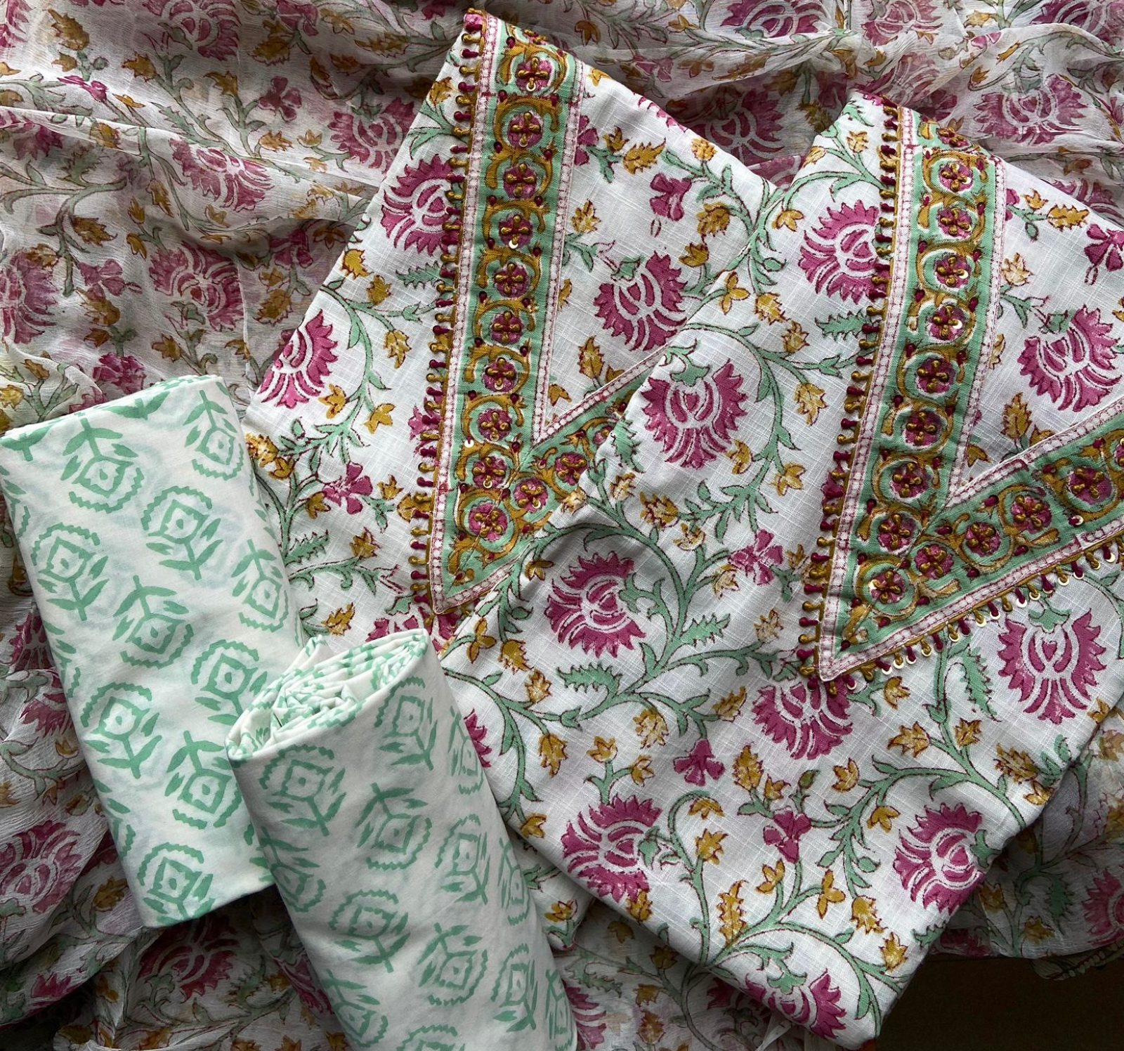 PHOTO-2026-02-24-19-39-41